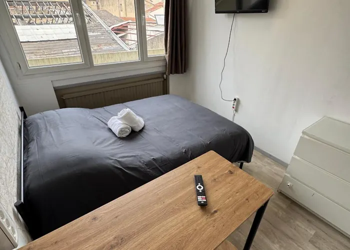 Apartment Hyper Centre De - N4 *